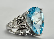 Load image into Gallery viewer, 1325: Vintage: Dramatic: 9ct White Gold Large Swiss Blue Topaz Cocktail Ring
