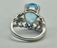 Load image into Gallery viewer, 1325: Vintage: Dramatic: 9ct White Gold Large Swiss Blue Topaz Cocktail Ring
