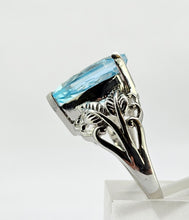 Load image into Gallery viewer, 1325: Vintage: Dramatic: 9ct White Gold Large Swiss Blue Topaz Cocktail Ring
