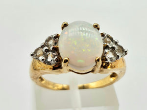 1334: Vintage (1960's) 9ct Gold Cabochon White Opal Topaz Dress Ring- lovely combination