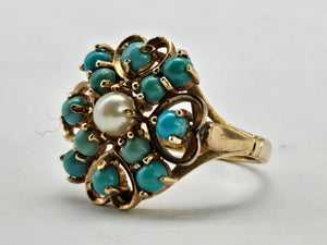 1270: Vintage: 9ct Gold Turquoises Pearl Flower Head Ring- Date-Mark 1963