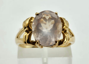 1273: Vintage: 9ct Gold Large Pink Rose Quartz Cocktail Ring- lovely cut and colour