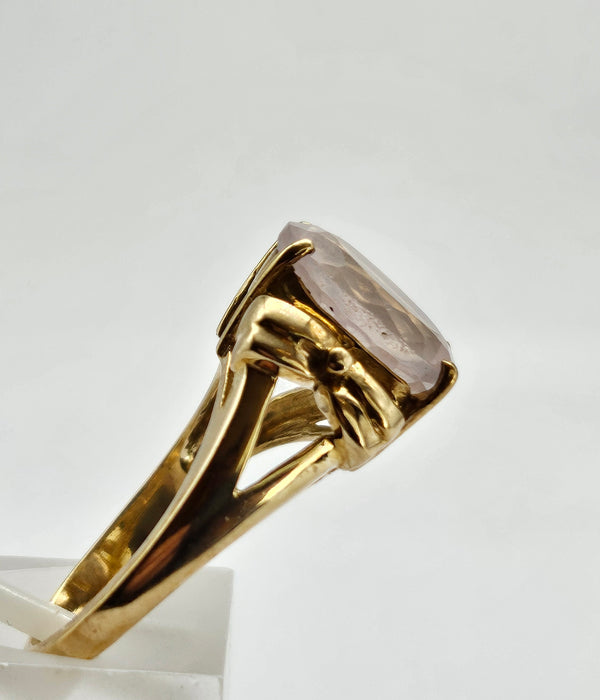 6270 Vintage: 9ct Gold Large Pink Rose Quartz Cocktail Ring