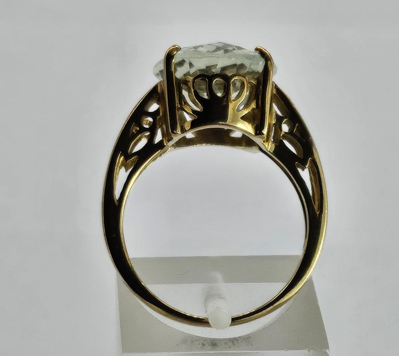 6342: Vintage: 9ct Gold Large Mint Green Tourmaline Cocktail Ring-