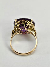 Cargar imagen en el visor de la galería, 0967: Vintage: 14ct Gold Round Cut Purple Sapphire Cocktail Ring- Egyptian beauty
