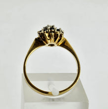 Cargar imagen en el visor de la galería, 1057: Vintage: 18ct Gold French Blue Sapphires Diamonds Flower Head Ring
