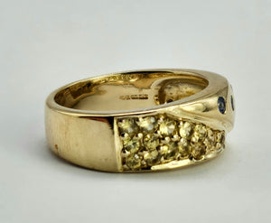 1308: Vintage: Statement 9ct Gold Yellow Sapphires Blue Sapphires Ring- reassuring weight