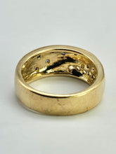 Load image into Gallery viewer, 1308: Vintage: Statement 9ct Gold Yellow Sapphires Blue Sapphires Ring- reassuring weight
