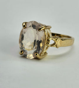 1314: Vintage: 9ct Gold Large Pink/Rose Quartz Cocktail Ring- Barbie beauty