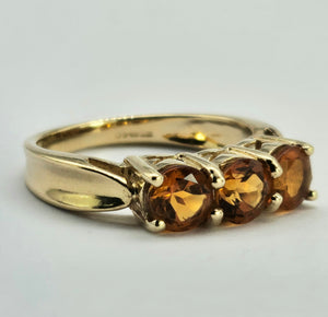 0962: Vintage: 9ct Gold Fiery Orange Citrines Trilogy Ring&nbsp;