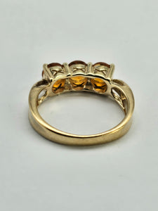 0962: Vintage: 9ct Gold Fiery Orange Citrines Trilogy Ring&nbsp;