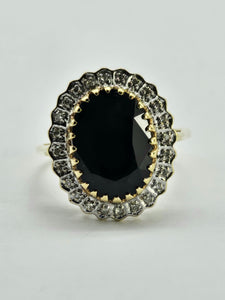 0988: Vintage: 9ct Gold 24 Diamonds Large Blue Sapphire Lady Diana Ring- extremely popular&nbsp;