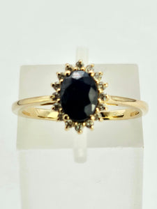 0996: Vintage: 9ct Gold French Blue Sapphire 16 Diamonds Cluster Ring- petite and sparkling