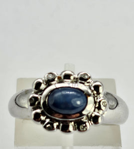 1324: Vintage: Statement 9ct White Gold Star Sapphire Diamonds Cocktail Ring- rare and very fine example