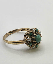 Cargar imagen en el visor de la galería, 1135: Vintage: 9ct Gold Green Jade  Pearls Floral Cluster Ring- Date Mark 1967
