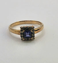Cargar imagen en el visor de la galería, 1043: Vintage 9ct Gold Yellow Diamonds Cushion Cut Iolite Dress Ring
