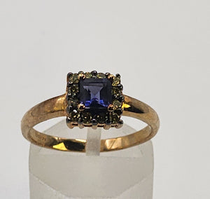 1043: Vintage 9ct Gold Yellow Diamonds Cushion Cut Iolite Dress Ring