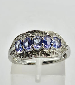 0356: Vintage; 9ct White Gold Tanzanites Diamonds Dress Ring- crisp, clean, eye candy
