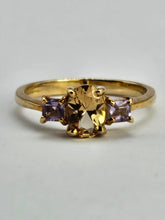 Load image into Gallery viewer, 1246: Vintage 9ct Gold Citrine &amp; Amethyst 3-Stone Straight Ring
