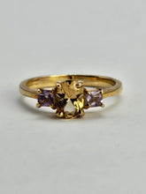 Load image into Gallery viewer, 1246: Vintage 9ct Gold Citrine &amp; Amethyst 3-Stone Straight Ring

