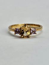 Load image into Gallery viewer, 1246: Vintage 9ct Gold Citrine &amp; Amethyst 3-Stone Straight Ring
