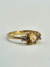 Load image into Gallery viewer, 1246: Vintage 9ct Gold Citrine &amp; Amethyst 3-Stone Straight Ring
