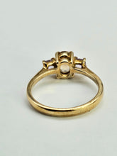 Load image into Gallery viewer, 1246: Vintage 9ct Gold Citrine &amp; Amethyst 3-Stone Straight Ring
