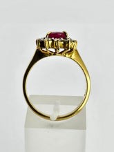 Cargar imagen en el visor de la galería, 1077: Vintage: 18ct Gold Ruby (1.76ct) Diamonds (0.6ct) Diana Style Cluster Ring
