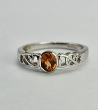 Load image into Gallery viewer, 1321: Vintage: 9ct White Gold Orange Citrine&nbsp; Openwork Shank Ring- delightful
