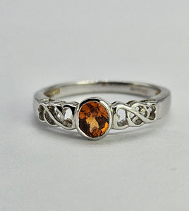 1321: Vintage: 9ct White Gold Orange Citrine&nbsp; Openwork Shank Ring- delightful