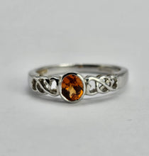 Load image into Gallery viewer, 1321: Vintage: 9ct White Gold Orange Citrine&nbsp; Openwork Shank Ring- delightful
