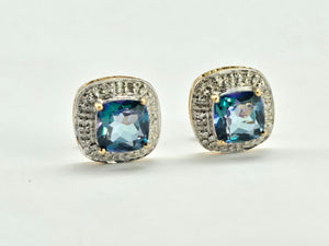 0982: Vintage: 9ct Gold Mystic Topaz 16 Diamonds Stud Earrings