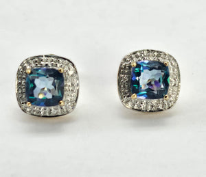 0982: Vintage: 9ct Gold Mystic Topaz 16 Diamonds Stud Earrings