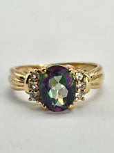 Load image into Gallery viewer, 1302: Vintage: 9ct Gold Caribbean &amp; Glacier Topaz Cocktail Ring-Lush
