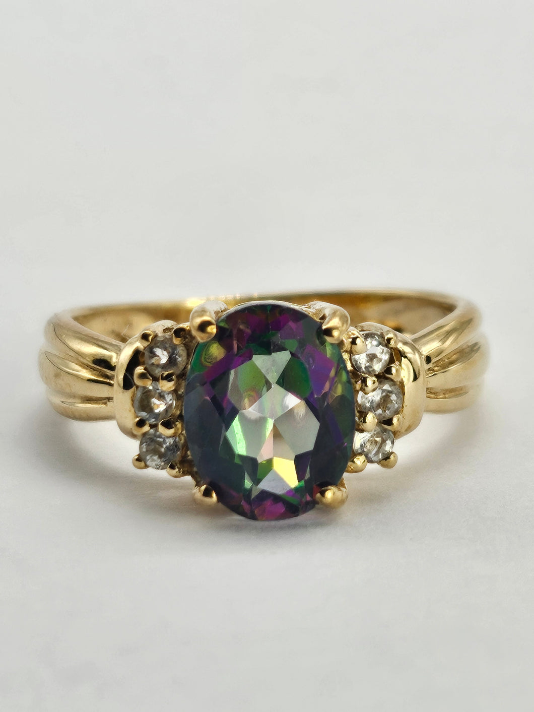 1302: Vintage: 9ct Gold Caribbean & Glacier Topaz Cocktail Ring-Lush