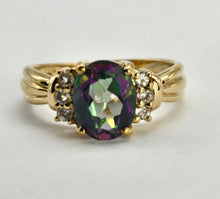 Load image into Gallery viewer, 1302: Vintage: 9ct Gold Caribbean &amp; Glacier Topaz Cocktail Ring-Lush
