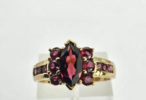 1311: Vintage: 9ct Gold Marquise Cut Garnet Pink Tourmalines Ring-