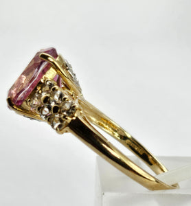 1330: Vintage: 9ct Gold Pink Topaz, Glacier Topaz, Diamonds Ring- Barbie beauty,