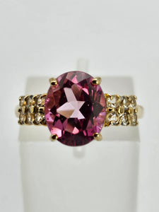 1330: Vintage: 9ct Gold Pink Topaz, Glacier Topaz, Diamonds Ring- Barbie beauty,