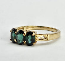 Load image into Gallery viewer, 1322: Vintage: Rare 9ct Gold Green Garnet Trilogy Ring lovely cut and colours
