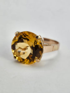 0867: Vintage: Egyptian 9ct Gold Round Cut Yellow Citrine Ring- rare beauty