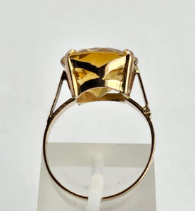 0867: Vintage: Egyptian 9ct Gold Round Cut Yellow Citrine Ring- rare beauty
