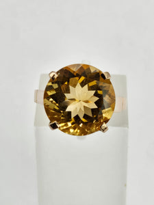0867: Vintage: Egyptian 9ct Gold Round Cut Yellow Citrine Ring- rare beauty