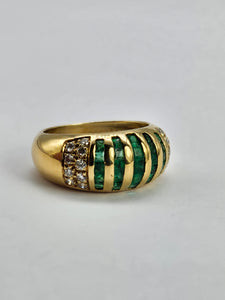 1070: Vintage: 18ct Gold Art Deco Style Cocktail Ring- exquisite statement