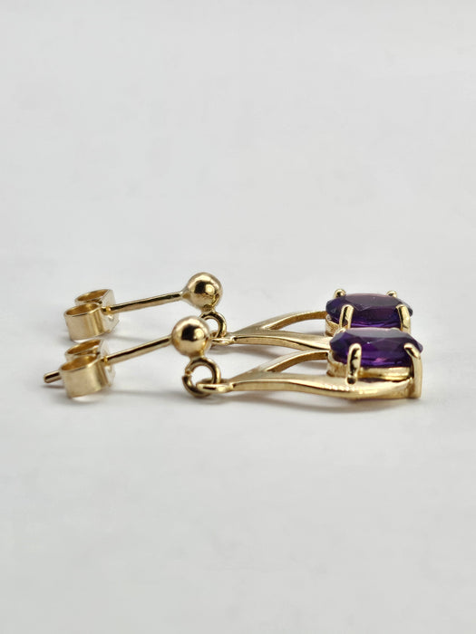 0746: Vintage: Elegant Earrings; 9ct Gold Amethyst Drop Studs