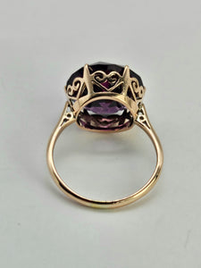 0807: Vintage: 9ct Rose Gold Round Cut Purple Sapphire Solitaire Ring- LUSH