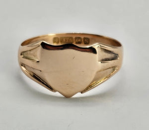 1276:Vintage: 9ct Gold Shield Signet Ring- Date-Mark 1967 - almost 60 years
