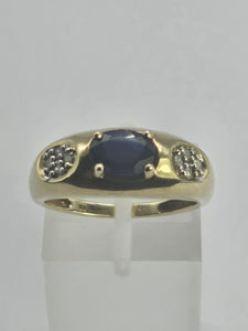 1119: Vintage; 9ct Gold Blue Sapphire Diamonds Ring- hallmarked in London