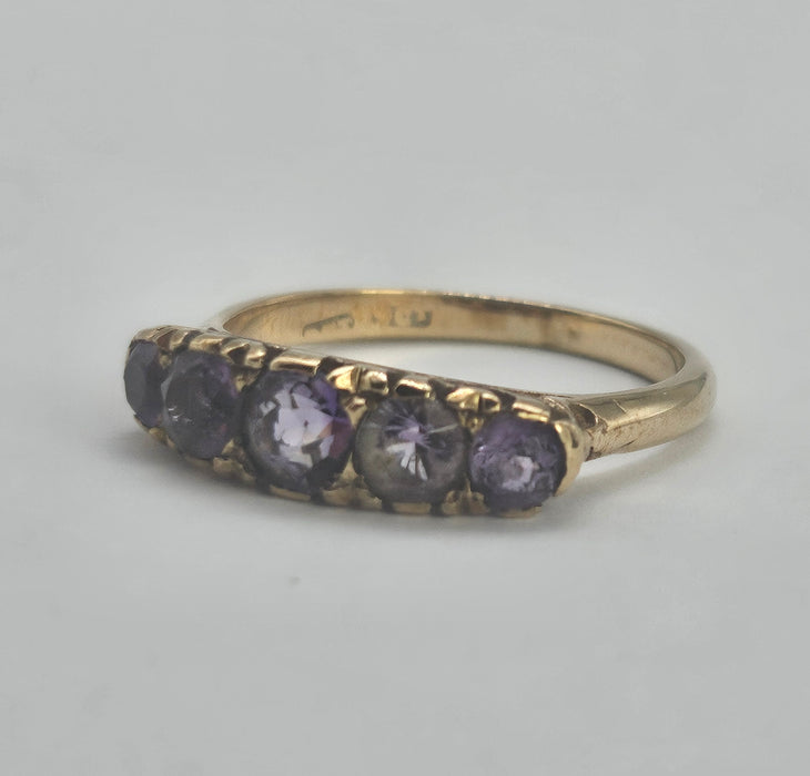 1136: Vintage: 9ct Gold Purple Amethysts 5 Stone Stacker/ Dress Ring