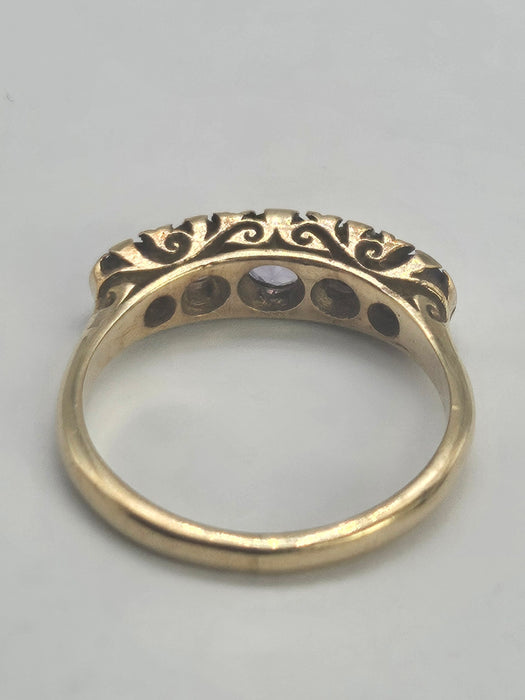 1136: Vintage: 9ct Gold Purple Amethysts 5 Stone Stacker/ Dress Ring